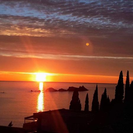 Best4You Apartment - Sea View - 70 M2 - 2 Bedrooms Dubrovnik Luaran gambar